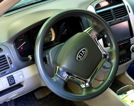 Серый Киа Черато, объемом двигателя 2 л и пробегом 186 тыс. км за 5800 $, фото 9 на Automoto.ua