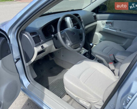 Серый Киа Черато, объемом двигателя 1.6 л и пробегом 82 тыс. км за 6300 $, фото 22 на Automoto.ua