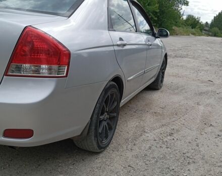 Сірий Кіа Черато, об'ємом двигуна 1.6 л та пробігом 240 тис. км за 5000 $, фото 5 на Automoto.ua