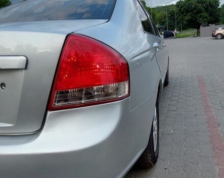 Сірий Кіа Черато, об'ємом двигуна 1.6 л та пробігом 385 тис. км за 3700 $, фото 3 на Automoto.ua