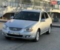 Серый Киа Черато, объемом двигателя 2 л и пробегом 202 тыс. км за 5200 $, фото 8 на Automoto.ua