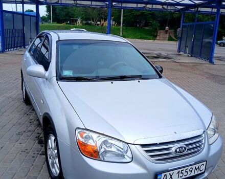 Серый Киа Черато, объемом двигателя 1.6 л и пробегом 177 тыс. км за 3000 $, фото 1 на Automoto.ua