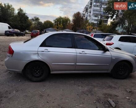 Киа Черато 2007 в Новомосковске на Automoto.ua Серый Киа Черато, объемом двигателя 1.6 л и пробегом 138 тыс. км за 4500 $, фото 6 на Automoto.ua
