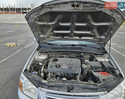 Серый Киа Черато, объемом двигателя 1.6 л и пробегом 197 тыс. км за 4300 $, фото 9 на Automoto.ua