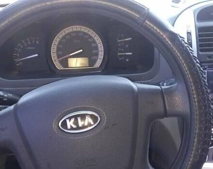 Серый Киа Черато, объемом двигателя 1.6 л и пробегом 286 тыс. км за 4500 $, фото 2 на Automoto.ua