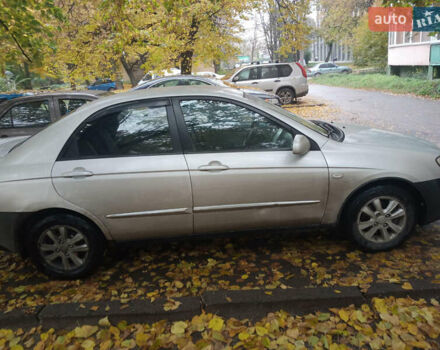 Кіа Черато 2007 у Києві на Automoto.ua Сірий Кіа Черато, об'ємом двигуна 1.6 л та пробігом 500 тис. км за 2500 $, фото 2 на Automoto.ua