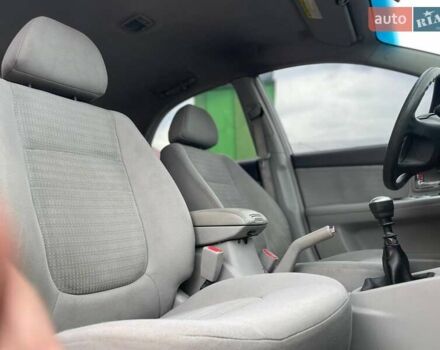 Серый Киа Черато, объемом двигателя 2 л и пробегом 183 тыс. км за 4000 $, фото 22 на Automoto.ua