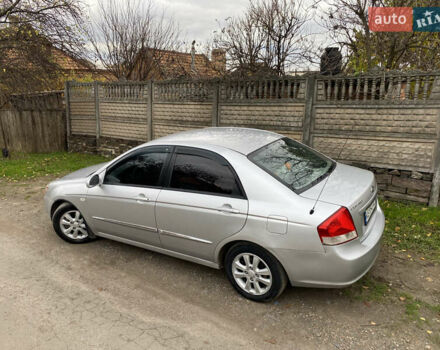 Серый Киа Черато, объемом двигателя 1.6 л и пробегом 294 тыс. км за 4250 $, фото 13 на Automoto.ua