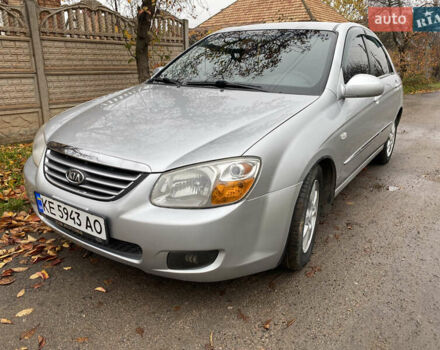 Серый Киа Черато, объемом двигателя 1.6 л и пробегом 294 тыс. км за 4250 $, фото 2 на Automoto.ua