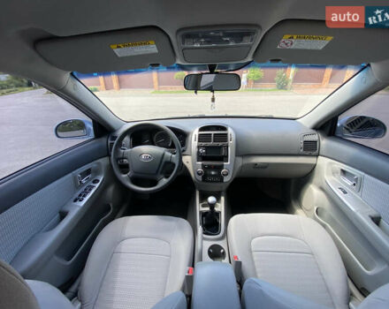 Серый Киа Черато, объемом двигателя 1.6 л и пробегом 82 тыс. км за 6300 $, фото 13 на Automoto.ua