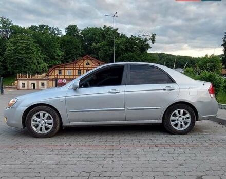 Сірий Кіа Черато, об'ємом двигуна 1.6 л та пробігом 385 тис. км за 3700 $, фото 4 на Automoto.ua