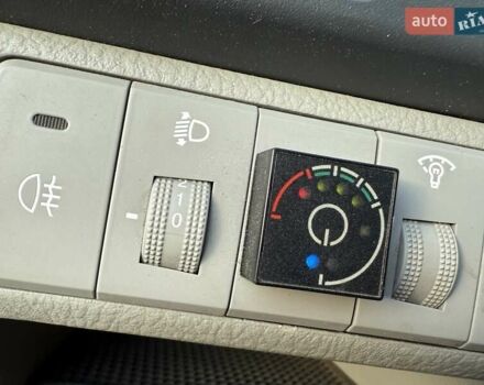 Сірий Кіа Черато, об'ємом двигуна 2 л та пробігом 202 тис. км за 4600 $, фото 28 на Automoto.ua