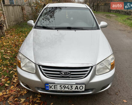 Серый Киа Черато, объемом двигателя 1.6 л и пробегом 294 тыс. км за 4250 $, фото 1 на Automoto.ua