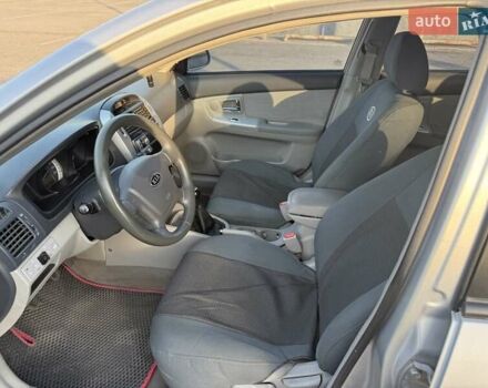 Сірий Кіа Черато, об'ємом двигуна 2 л та пробігом 202 тис. км за 4600 $, фото 31 на Automoto.ua