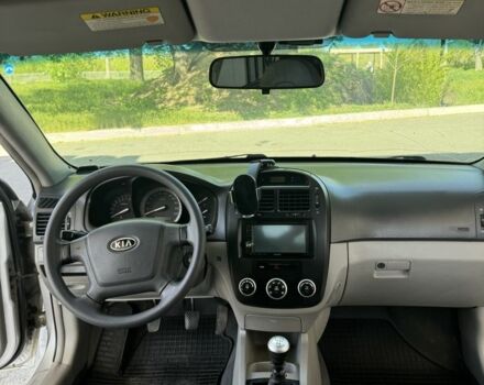 Серый Киа Черато, объемом двигателя 1.6 л и пробегом 207 тыс. км за 4499 $, фото 12 на Automoto.ua