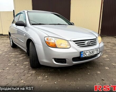 Серый Киа Черато, объемом двигателя 1.6 л и пробегом 250 тыс. км за 4200 $, фото 2 на Automoto.ua