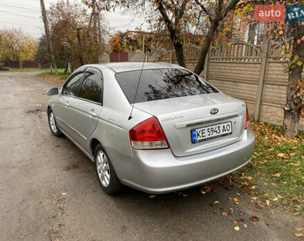 Серый Киа Черато, объемом двигателя 1.6 л и пробегом 294 тыс. км за 4250 $, фото 5 на Automoto.ua