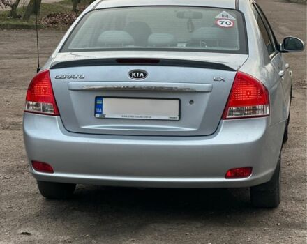 Сірий Кіа Черато, об'ємом двигуна 1.6 л та пробігом 268 тис. км за 4700 $, фото 3 на Automoto.ua