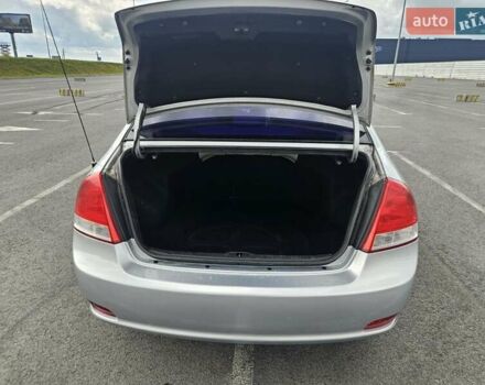 Серый Киа Черато, объемом двигателя 1.6 л и пробегом 197 тыс. км за 4300 $, фото 19 на Automoto.ua