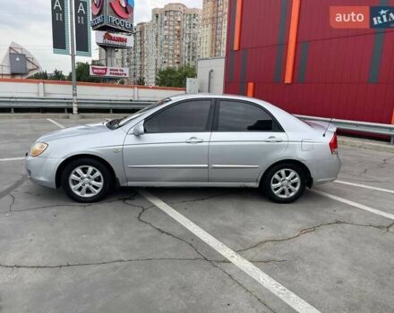 Серый Киа Черато, объемом двигателя 2 л и пробегом 183 тыс. км за 4000 $, фото 6 на Automoto.ua