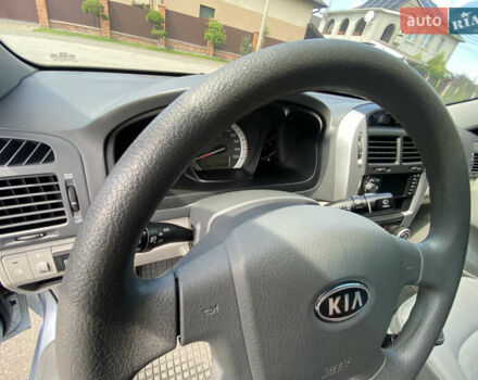 Серый Киа Черато, объемом двигателя 1.6 л и пробегом 82 тыс. км за 6300 $, фото 18 на Automoto.ua