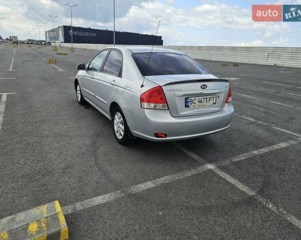 Сірий Кіа Черато, об'ємом двигуна 1.6 л та пробігом 202 тис. км за 4100 $, фото 7 на Automoto.ua