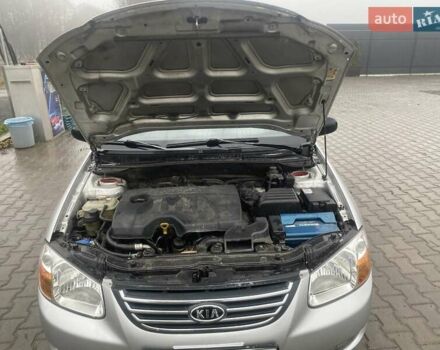 Сірий Кіа Черато, об'ємом двигуна 1.59 л та пробігом 250 тис. км за 4500 $, фото 13 на Automoto.ua