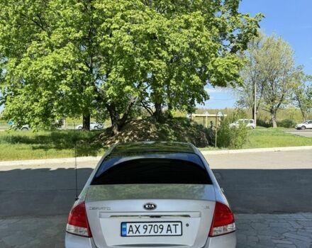 Серый Киа Черато, объемом двигателя 1.6 л и пробегом 207 тыс. км за 4499 $, фото 5 на Automoto.ua