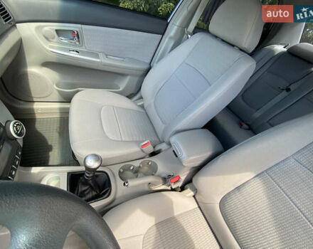 Серый Киа Черато, объемом двигателя 1.6 л и пробегом 82 тыс. км за 6300 $, фото 8 на Automoto.ua