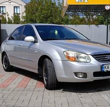 Серый Киа Черато, объемом двигателя 1.6 л и пробегом 250 тыс. км за 5000 $, фото 14 на Automoto.ua