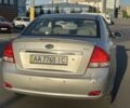 Серый Киа Черато, объемом двигателя 2 л и пробегом 217 тыс. км за 3200 $, фото 5 на Automoto.ua