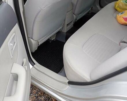 Серый Киа Черато, объемом двигателя 1.59 л и пробегом 170 тыс. км за 5200 $, фото 9 на Automoto.ua