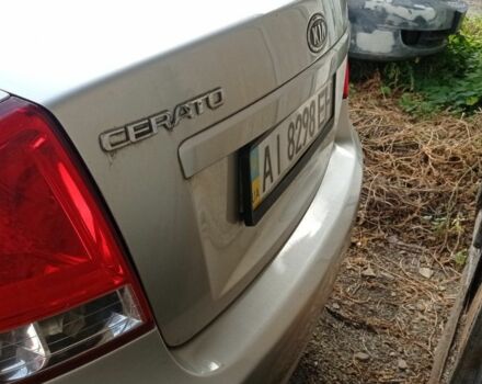 Серый Киа Черато, объемом двигателя 1.6 л и пробегом 130 тыс. км за 2019 $, фото 4 на Automoto.ua