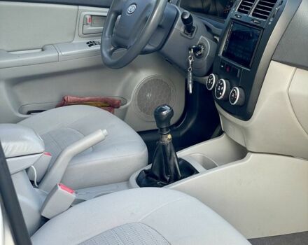 Серый Киа Черато, объемом двигателя 1.6 л и пробегом 215 тыс. км за 4500 $, фото 16 на Automoto.ua