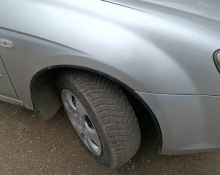 Сірий Кіа Черато, об'ємом двигуна 1.6 л та пробігом 270 тис. км за 3600 $, фото 7 на Automoto.ua