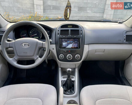 Серый Киа Черато, объемом двигателя 1.6 л и пробегом 214 тыс. км за 4500 $, фото 18 на Automoto.ua