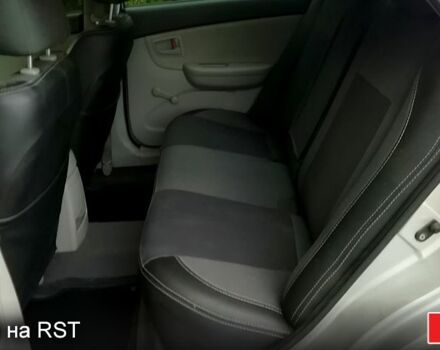 Сірий Кіа Черато, об'ємом двигуна 1.6 л та пробігом 187 тис. км за 4999 $, фото 9 на Automoto.ua