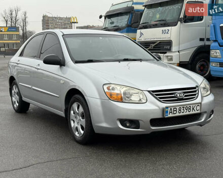 Серый Киа Черато, объемом двигателя 1.6 л и пробегом 180 тыс. км за 4950 $, фото 2 на Automoto.ua