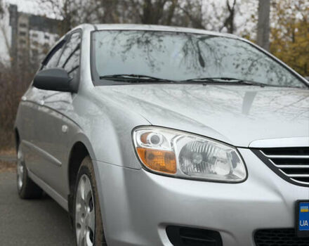 Серый Киа Черато, объемом двигателя 1.59 л и пробегом 196 тыс. км за 4950 $, фото 12 на Automoto.ua