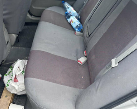 Серый Киа Черато, объемом двигателя 2 л и пробегом 160 тыс. км за 4500 $, фото 7 на Automoto.ua