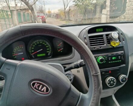 Сірий Кіа Черато, об'ємом двигуна 1.6 л та пробігом 270 тис. км за 3600 $, фото 6 на Automoto.ua