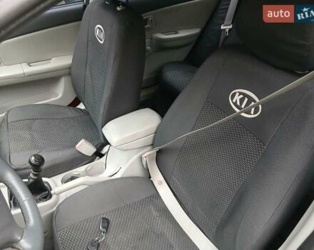 Киа Черато 2008 в Киеве на Automoto.ua Серый Киа Черато, объемом двигателя 1.59 л и пробегом 401 тыс. км за 4400 $, фото 13 на Automoto.ua