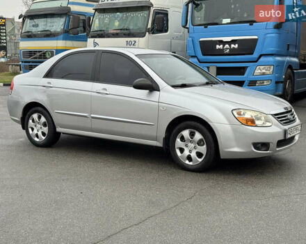 Серый Киа Черато, объемом двигателя 1.6 л и пробегом 180 тыс. км за 4950 $, фото 3 на Automoto.ua