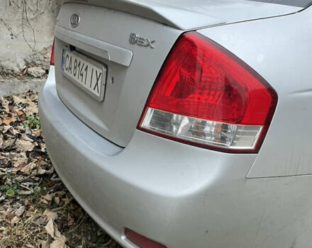 Серый Киа Черато, объемом двигателя 1.6 л и пробегом 210 тыс. км за 1900 $, фото 5 на Automoto.ua