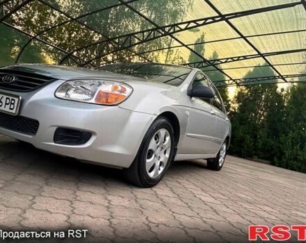 Сірий Кіа Черато, об'ємом двигуна 1.6 л та пробігом 187 тис. км за 4999 $, фото 5 на Automoto.ua