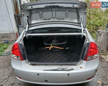 Киа Черато 2008 в Киеве на Automoto.ua Серый Киа Черато, объемом двигателя 1.59 л и пробегом 401 тыс. км за 4400 $, фото 20 на Automoto.ua