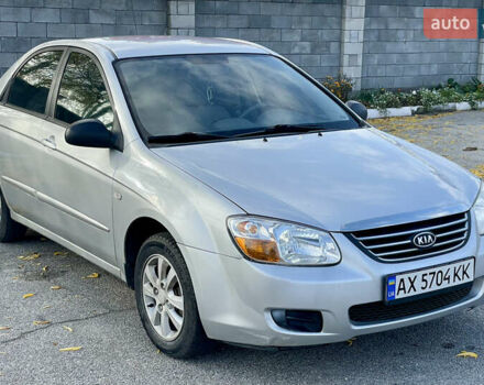 Серый Киа Черато, объемом двигателя 1.6 л и пробегом 214 тыс. км за 4500 $, фото 1 на Automoto.ua