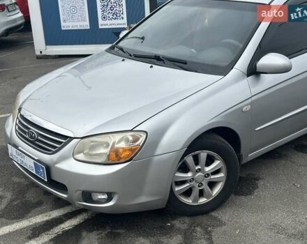 Серый Киа Черато, объемом двигателя 1.98 л и пробегом 188 тыс. км за 4990 $, фото 8 на Automoto.ua