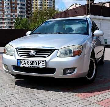 Серый Киа Черато, объемом двигателя 1.6 л и пробегом 250 тыс. км за 5000 $, фото 16 на Automoto.ua