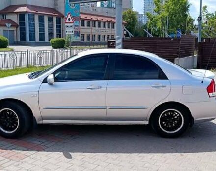 Серый Киа Черато, объемом двигателя 1.6 л и пробегом 250 тыс. км за 5000 $, фото 13 на Automoto.ua